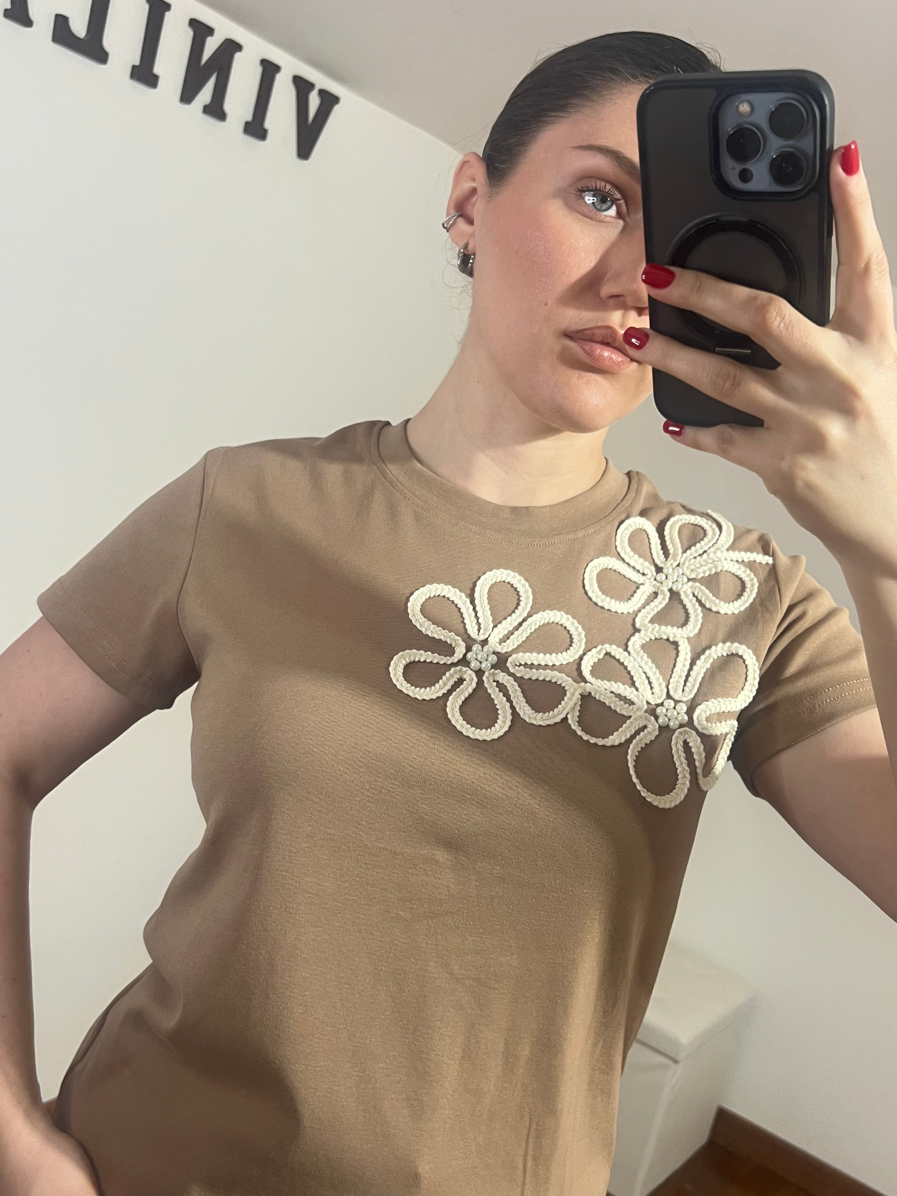 T-SHIRT FLOWER RICAMO