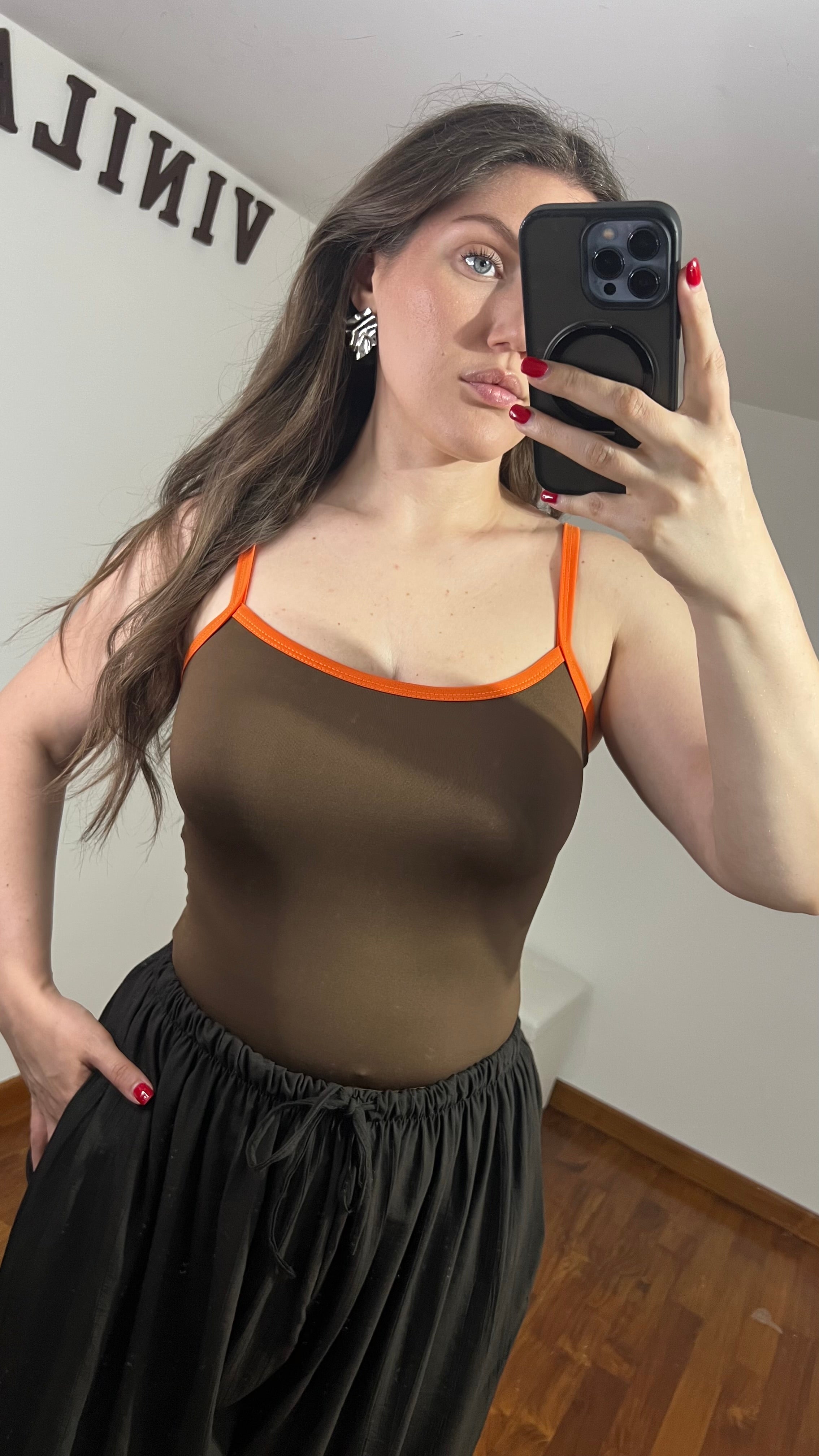 BODY BiCOLOR