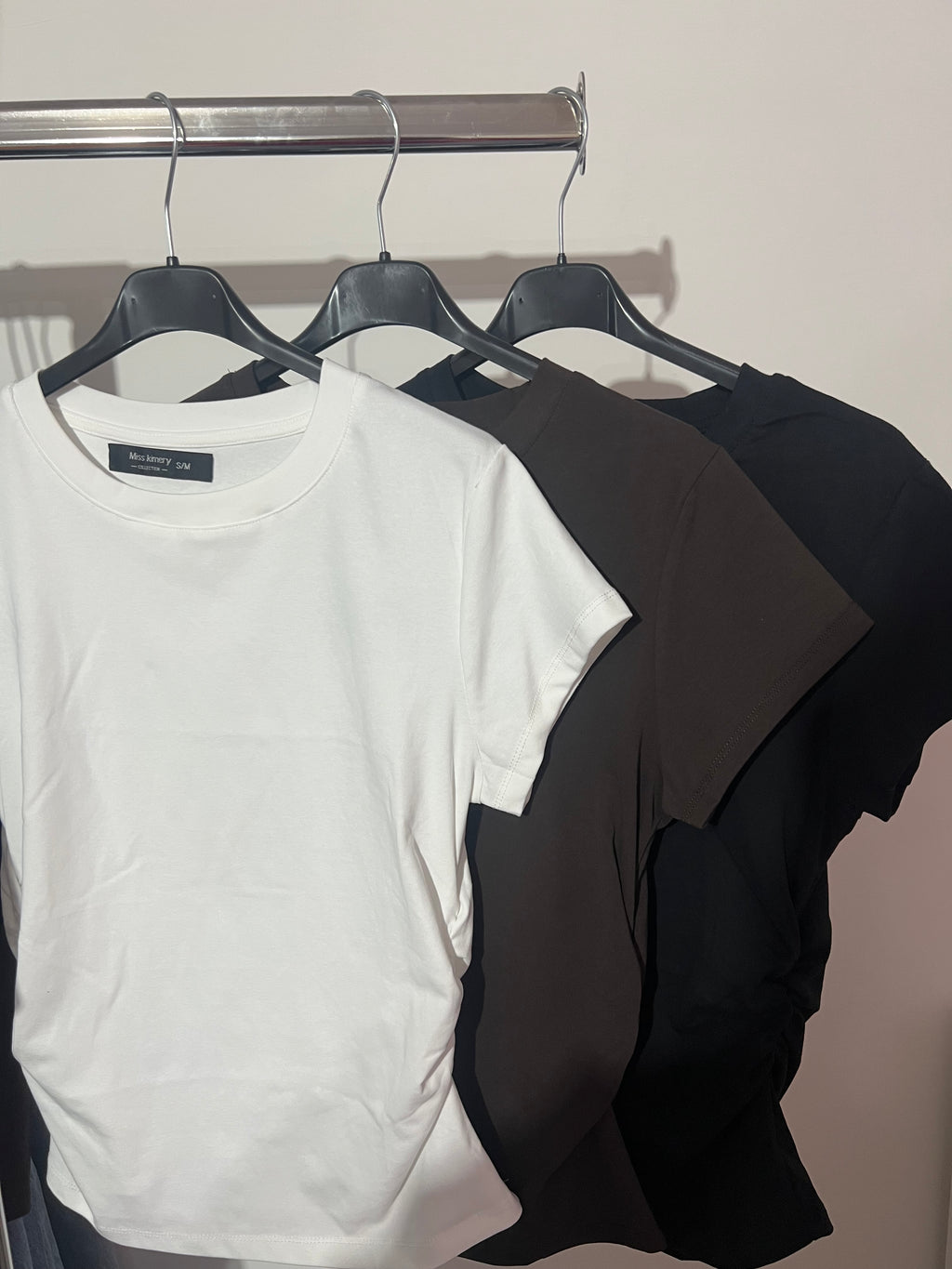 T-shirt in cotone drappeggiata