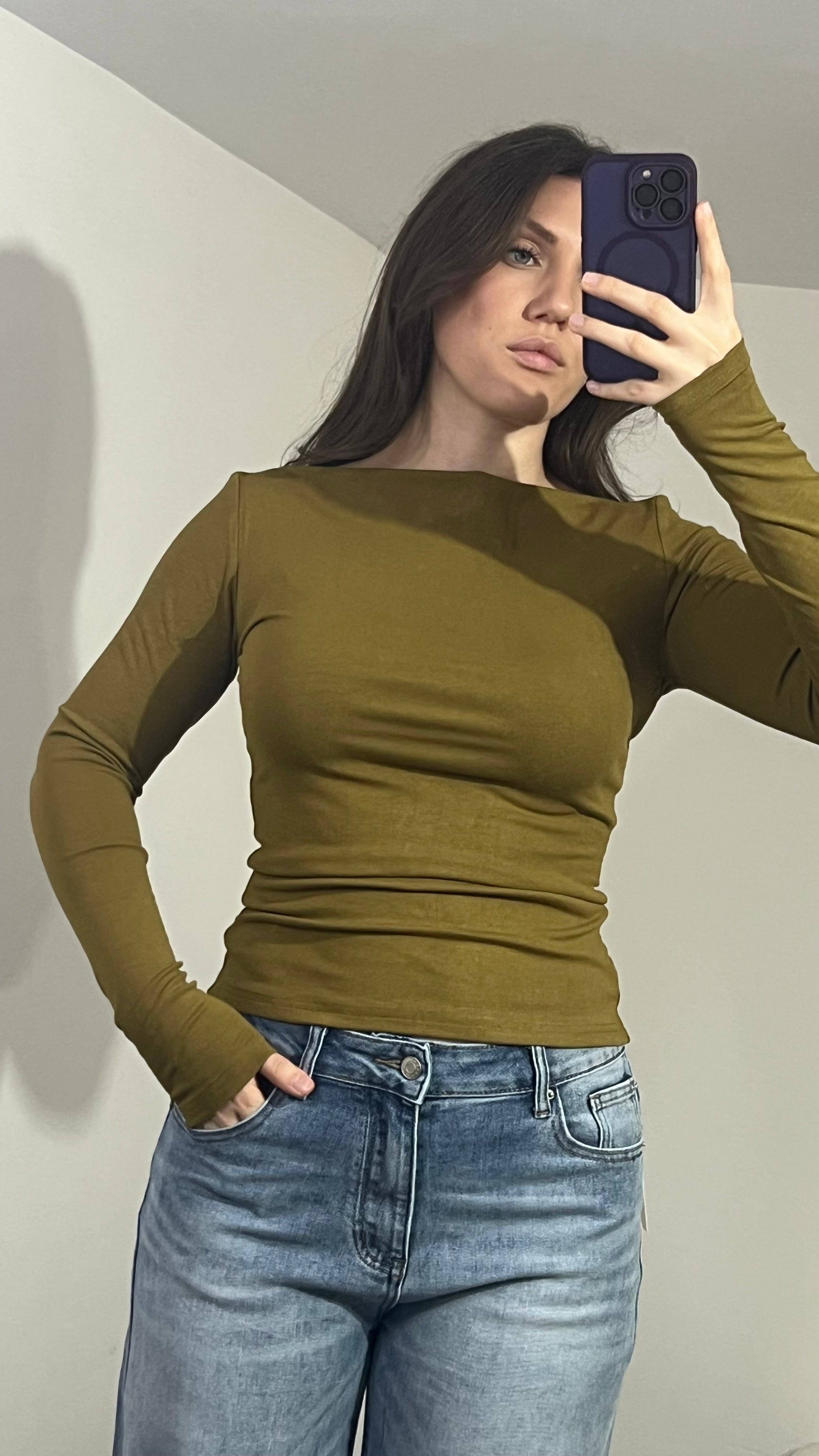 Maglia scollo a barca vari colori