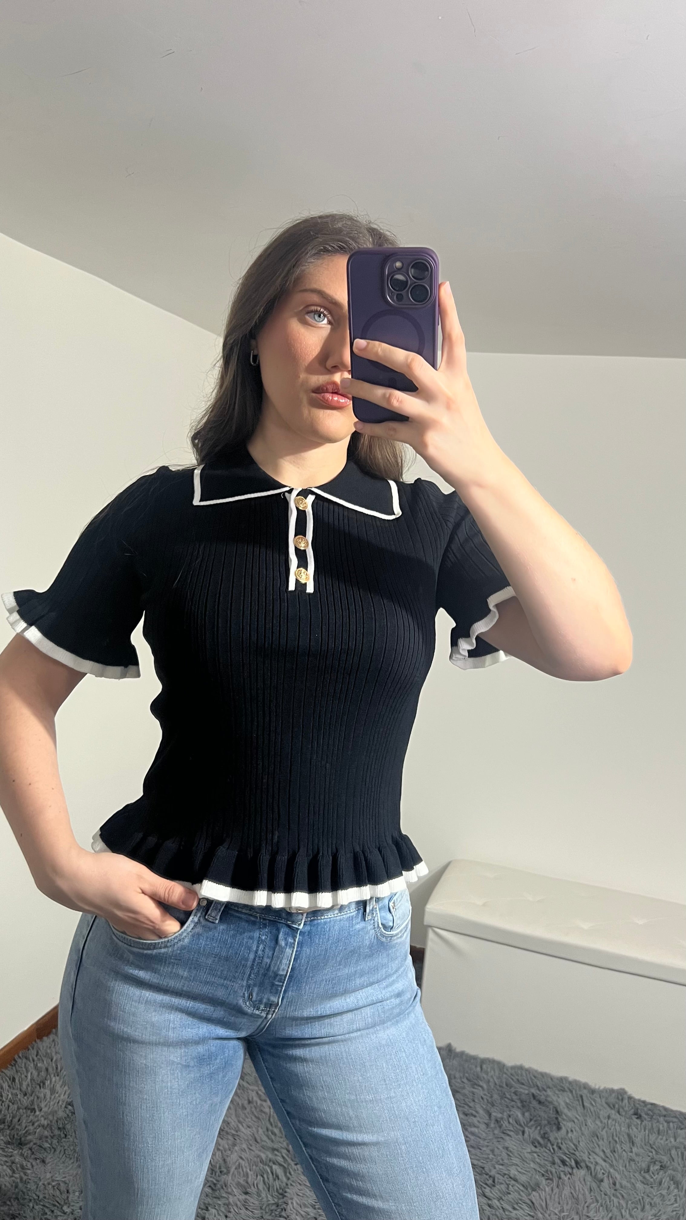 Polo Gaia con rouche bottoni oro