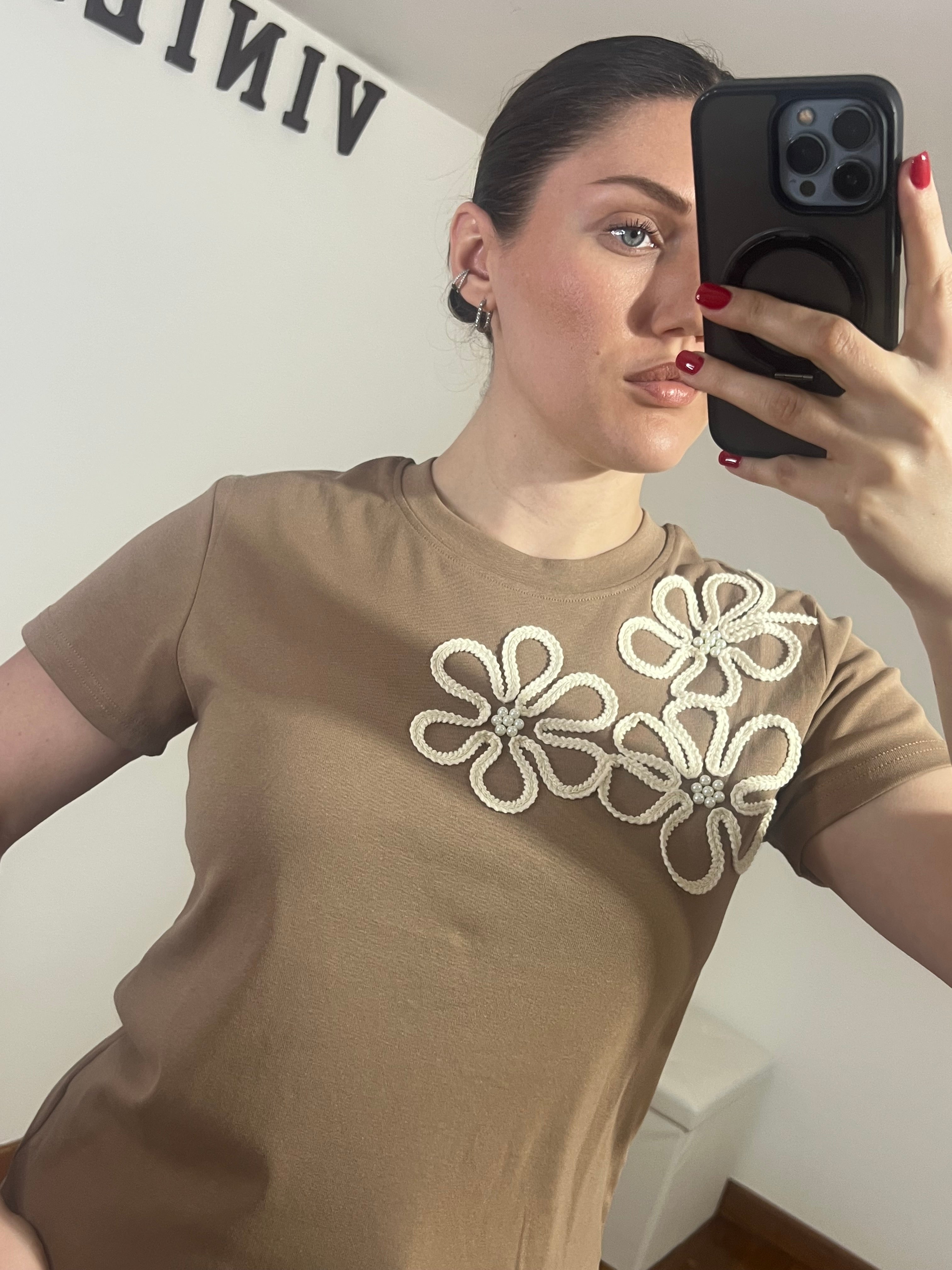 T-SHIRT FLOWER RICAMO