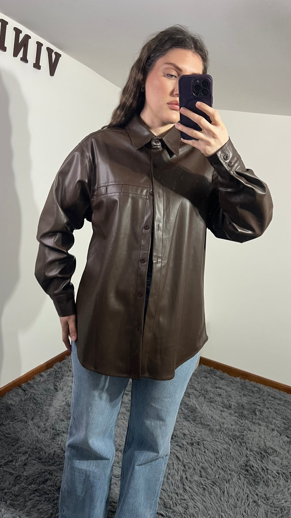Camicia in simil pelle marrone