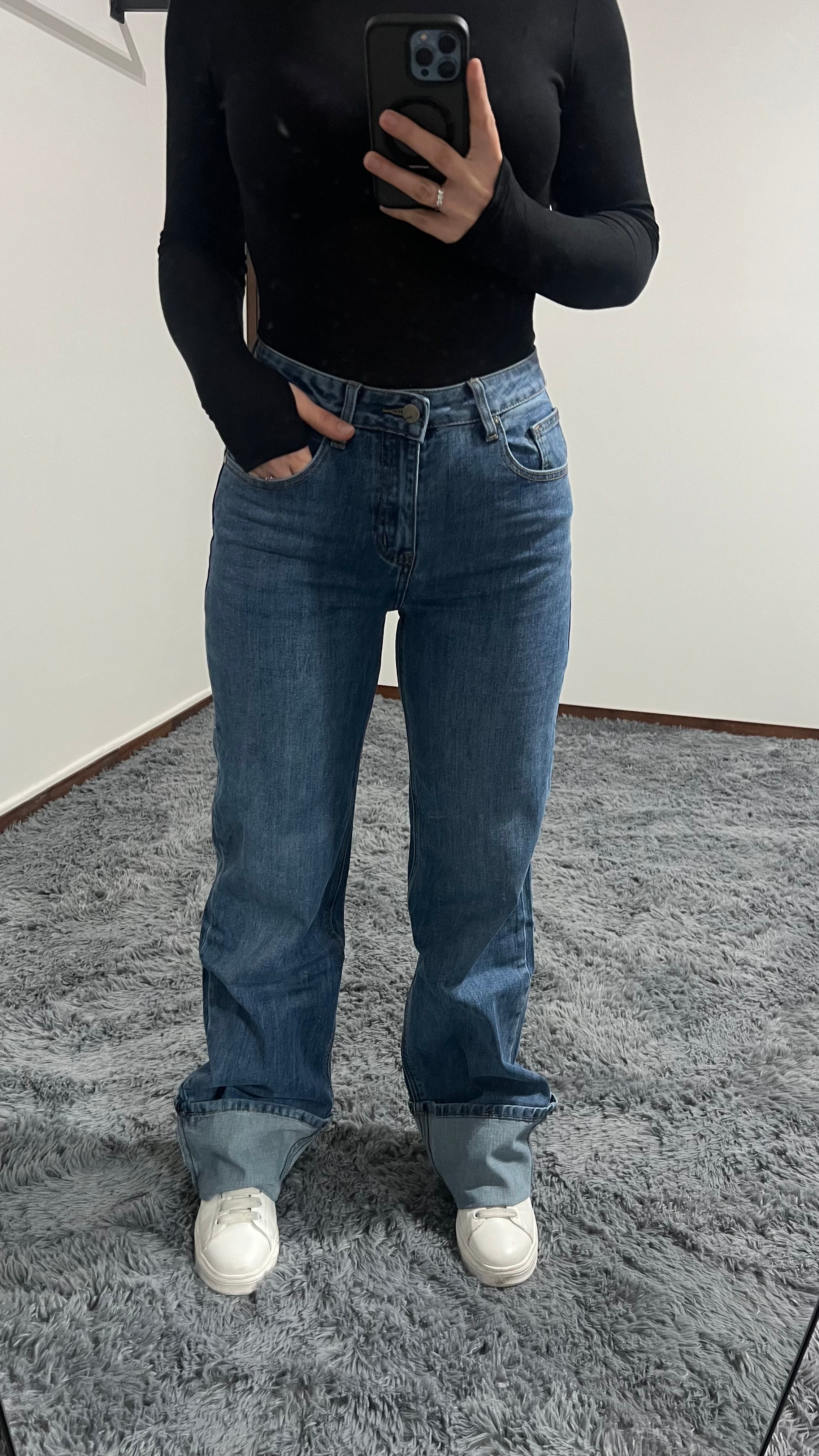 Jeans vita alta con pieghe